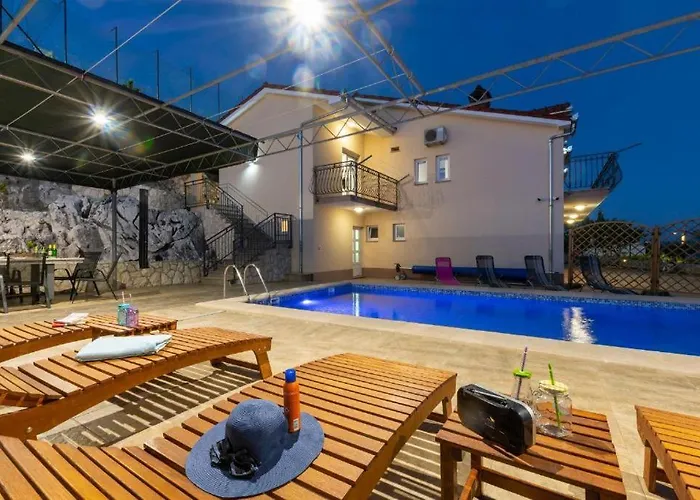 Minto & Slava Διαμέρισμα *